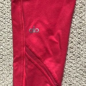 ALO Yoga cropped leggings
